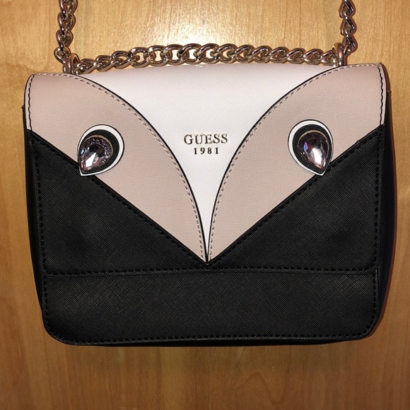 Guess Shoulder Bag - Picture 1 of 6